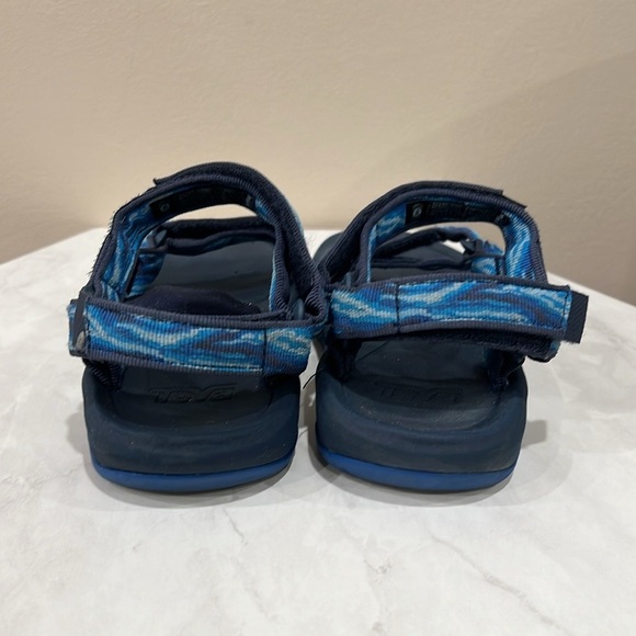 🔥Teva Kids Unisez Blue Strappy Sandals🔥 - Picture 3 of 5